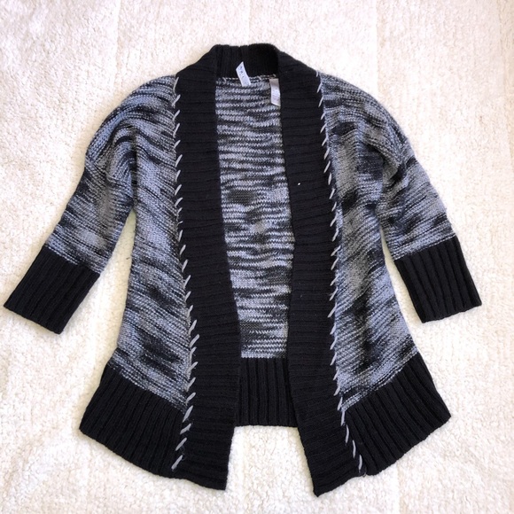 BKE sweater - Picture 2 of 3